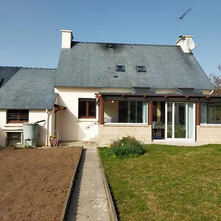 Jolie Maison Bord De *